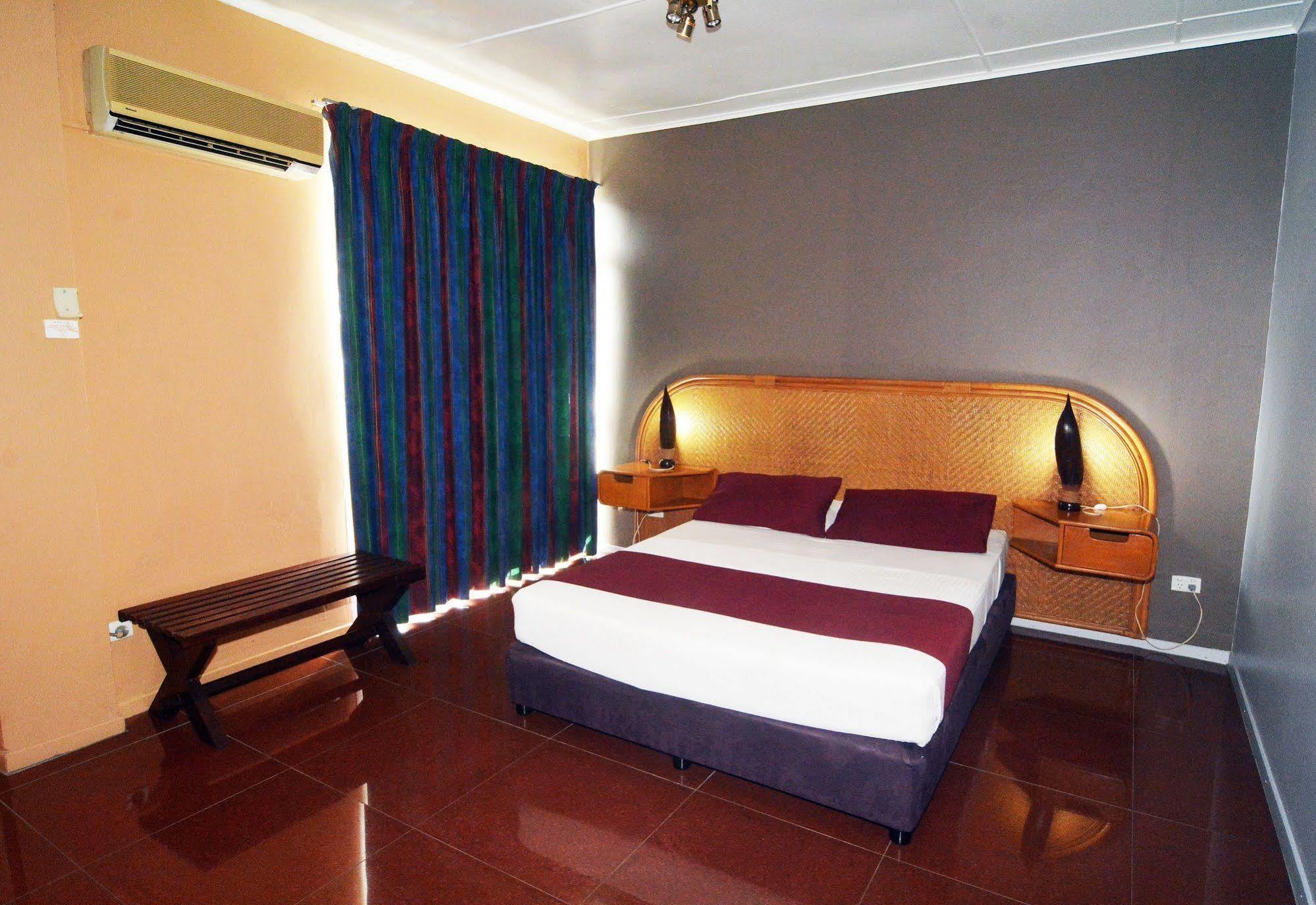 Hotel Olympic Port Vila Eksteriør billede