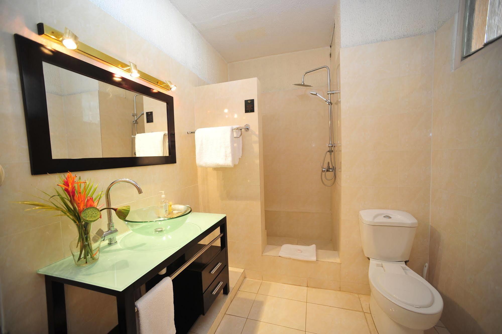 Hotel Olympic Port Vila Eksteriør billede